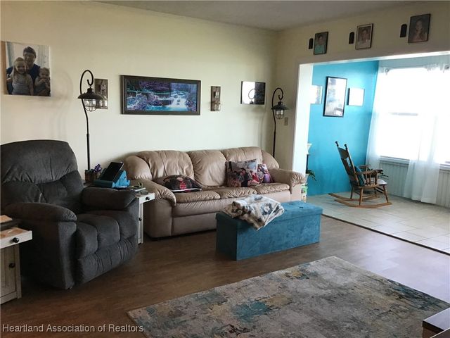 400 Lake Clay Drive S, Lake Placid, FL 33852