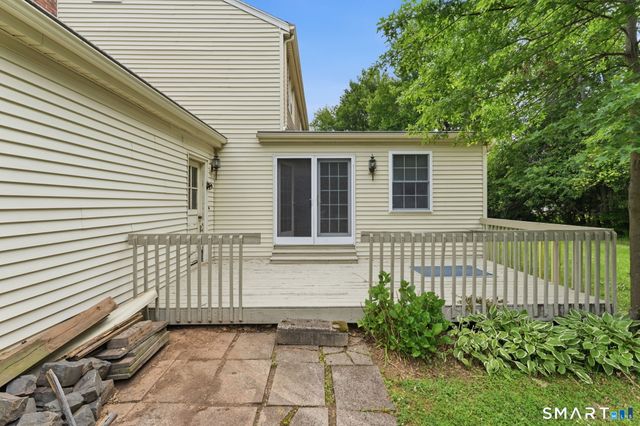 34 Carriage Hill Drive, Newington, CT 06111