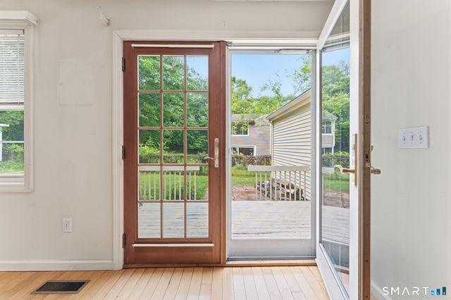 34 Carriage Hill Drive, Newington, CT 06111