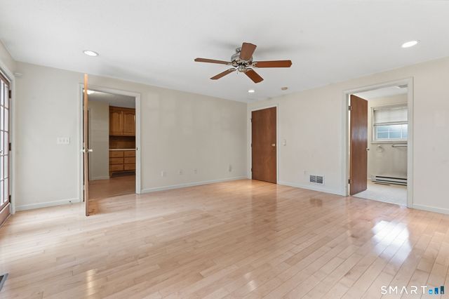 34 Carriage Hill Drive, Newington, CT 06111