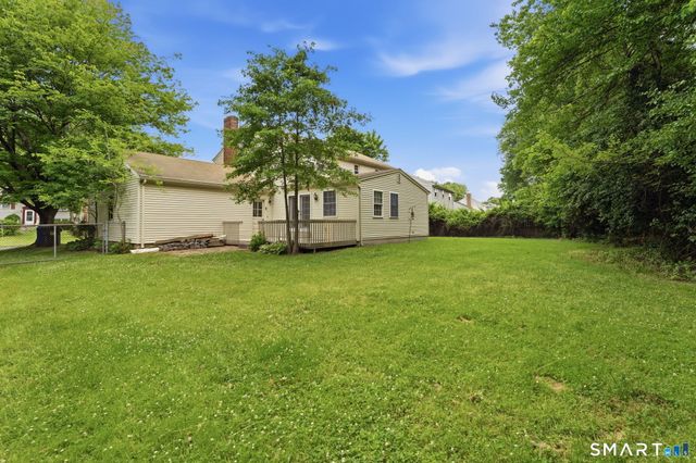34 Carriage Hill Drive, Newington, CT 06111