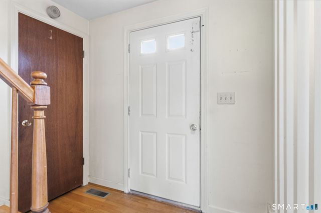 34 Carriage Hill Drive, Newington, CT 06111