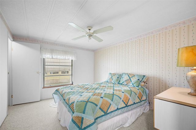 6162 REDWING AVENUE, Englewood, FL 34224