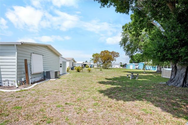 6162 REDWING AVENUE, Englewood, FL 34224