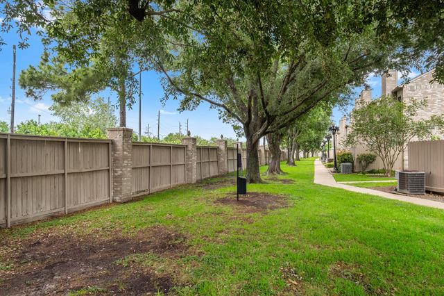 3124 Holly Hall Street 3124, Houston, TX 77054
