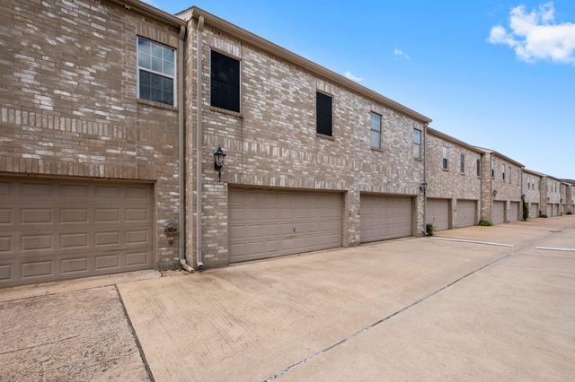 3124 Holly Hall Street 3124, Houston, TX 77054