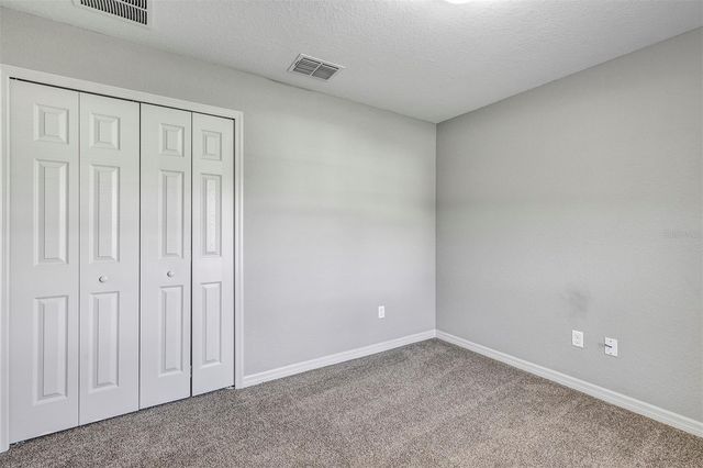 7 LOCUST LOOP CIRCLE, Ocala, FL 34472