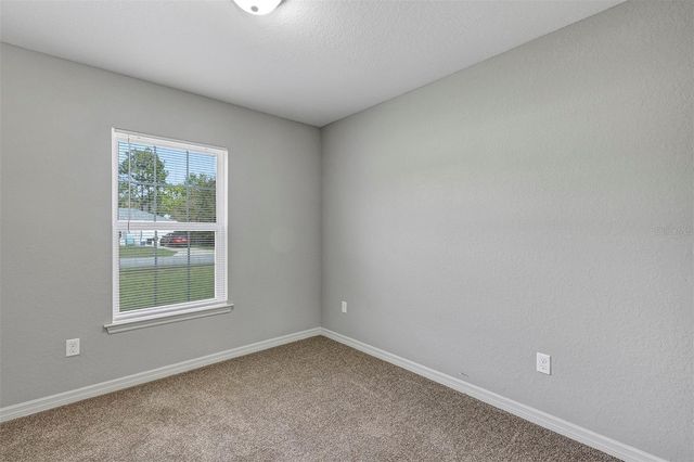 7 LOCUST LOOP CIRCLE, Ocala, FL 34472