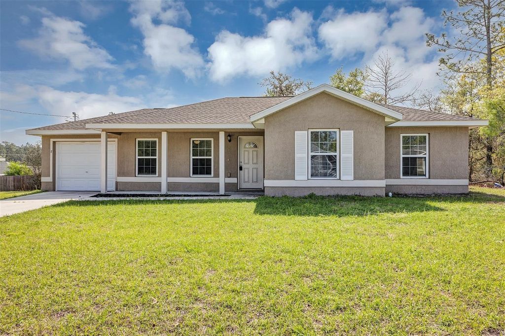 7 LOCUST LOOP CIRCLE, Ocala, FL 34472