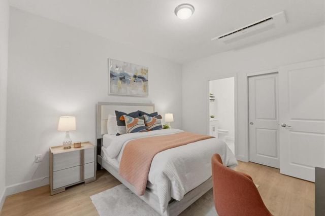 1065 Darwin Terrace 3, Sunnyvale, CA 94085