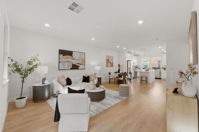 1065 Darwin Terrace 3, Sunnyvale, CA 94085