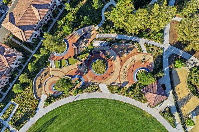 1065 Darwin Terrace 3, Sunnyvale, CA 94085