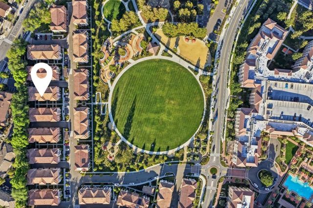 1065 Darwin Terrace 3, Sunnyvale, CA 94085