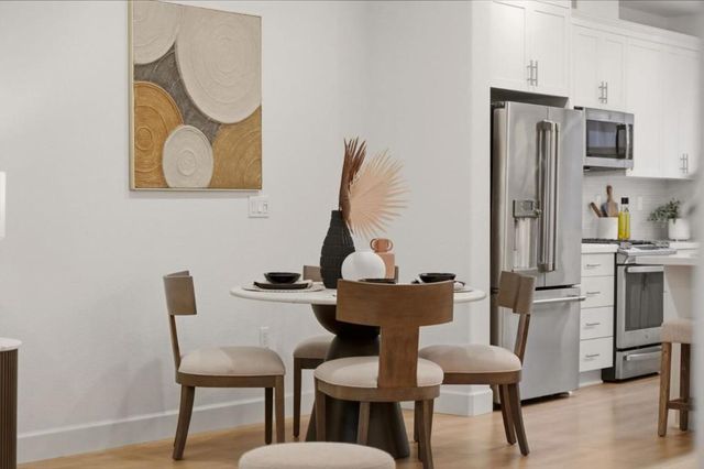 1065 Darwin Terrace 3, Sunnyvale, CA 94085