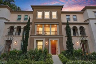 1065 Darwin Terrace 3, Sunnyvale, CA 94085