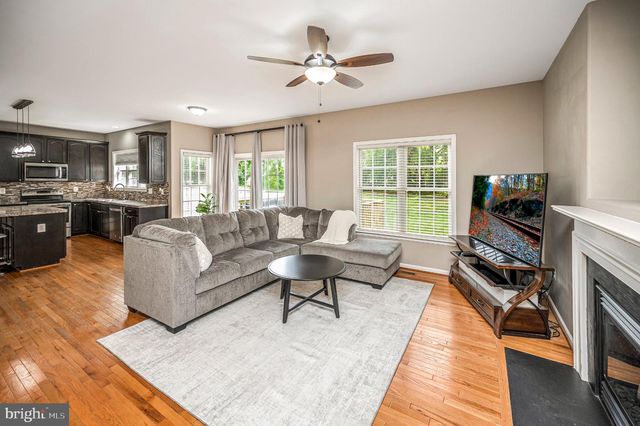 2814 ANGELA CT, Fredericksburg, VA 22408