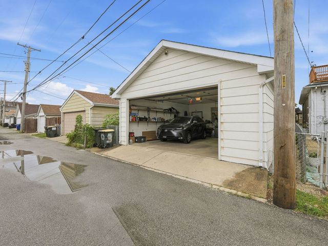 3110 N 76th Court, Elmwood Park, IL 60707