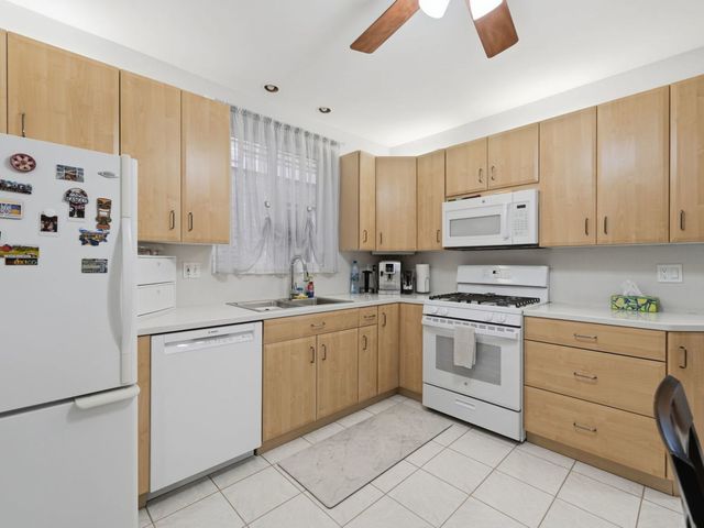 3110 N 76th Court, Elmwood Park, IL 60707