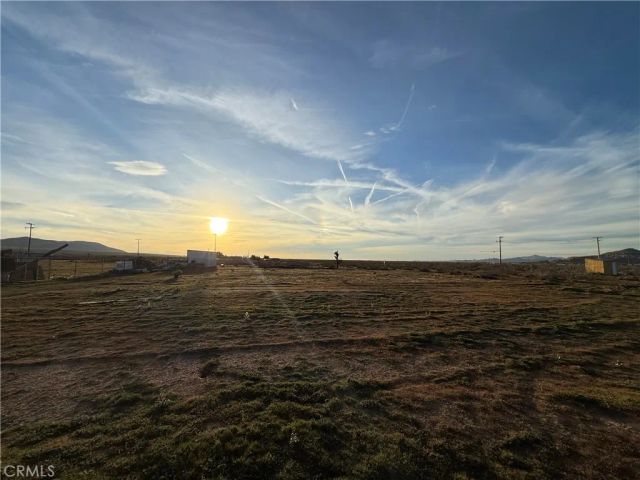 25733 Lancelet, Apple Valley, CA 92307