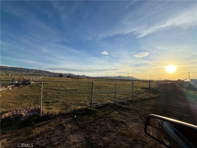 25733 Lancelet, Apple Valley, CA 92307