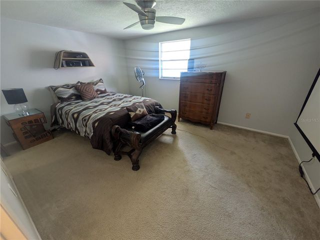 6212 18TH STREET, Zephyrhills, FL 33542