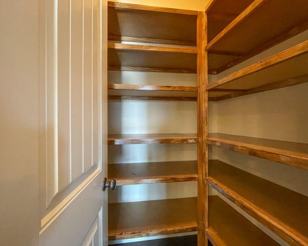 2414 E Academy, Ozark, MO 65721