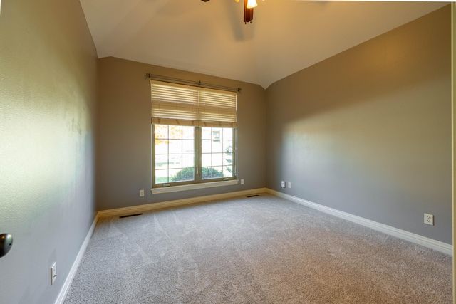 2414 E Academy, Ozark, MO 65721