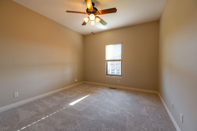 2414 E Academy, Ozark, MO 65721