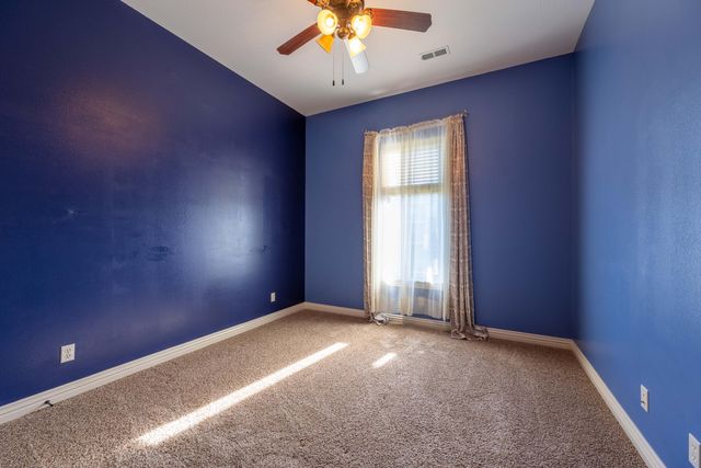 2414 E Academy, Ozark, MO 65721