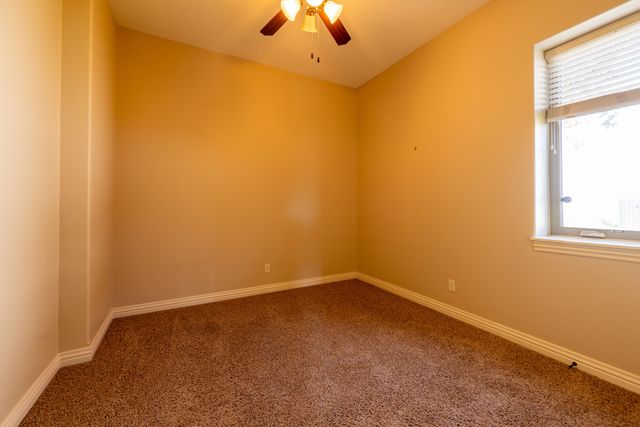 2414 E Academy, Ozark, MO 65721