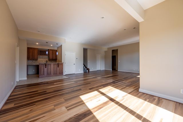 2414 E Academy, Ozark, MO 65721