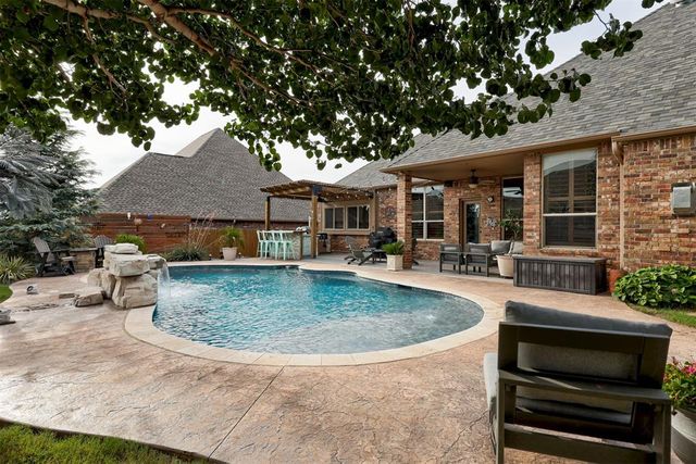 1813 NW 193rd Circle, Edmond, OK 73012
