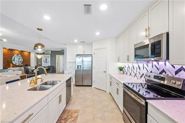 2373 Anguilla DR # 101, Naples, FL 34120