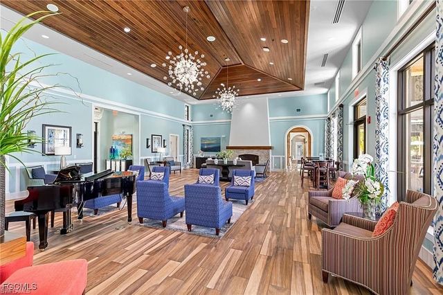 2373 Anguilla DR # 101, Naples, FL 34120