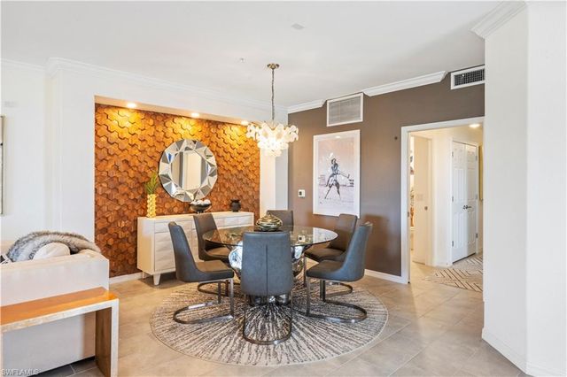 2373 Anguilla DR # 101, Naples, FL 34120