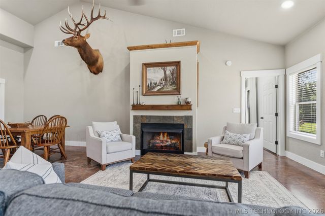 315 Lobo, Lone Grove, OK 73443
