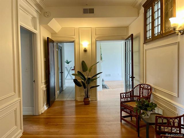 2900 E Jefferson Avenue B1, Detroit, MI 48207