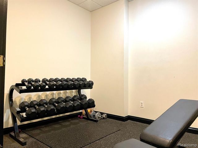2900 E Jefferson Avenue B1, Detroit, MI 48207