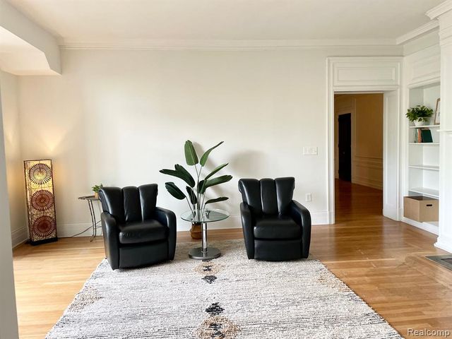 2900 E Jefferson Avenue B1, Detroit, MI 48207