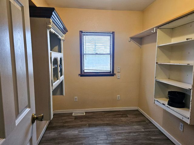 21371 Howell Road, Mountain View, MO 65548