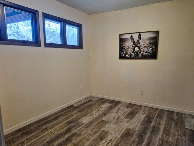 21371 Howell Road, Mountain View, MO 65548