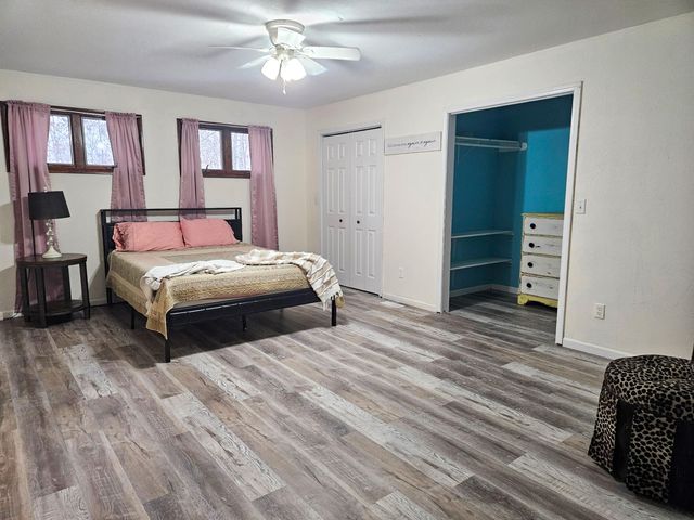 21371 Howell Road, Mountain View, MO 65548