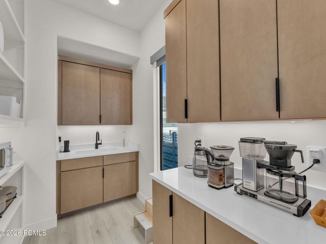 11609 S Dorian Drive, South Jordan, UT 84009