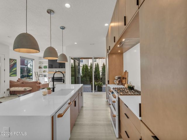 11609 S Dorian Drive, South Jordan, UT 84009