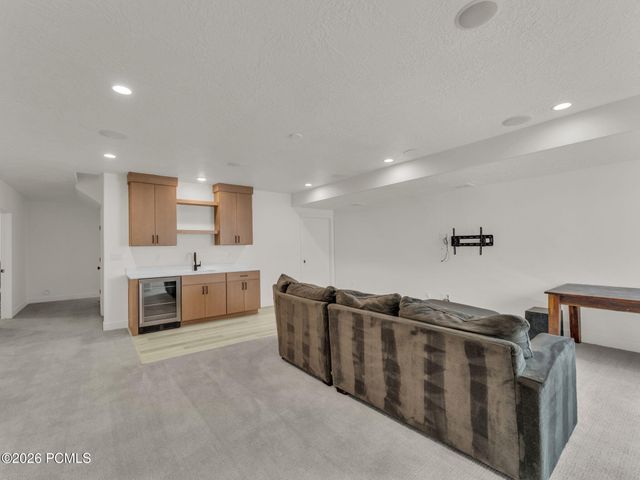 11609 S Dorian Drive, South Jordan, UT 84009