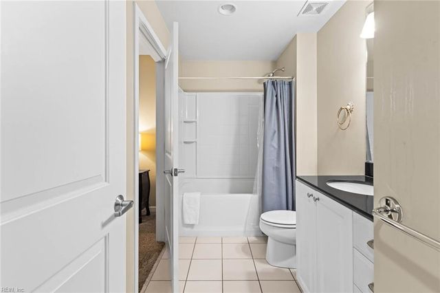 3700 Sandpiper Rd Apt 223, Virginia Beach, VA 23456