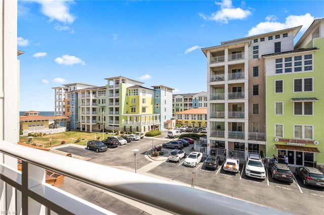 3700 Sandpiper Rd Apt 223, Virginia Beach, VA 23456