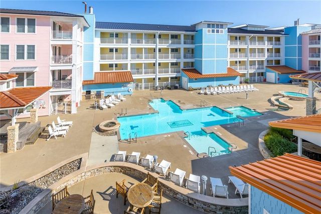 3700 Sandpiper Rd Apt 223, Virginia Beach, VA 23456