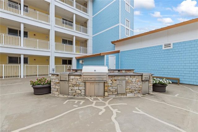 3700 Sandpiper Rd Apt 223, Virginia Beach, VA 23456