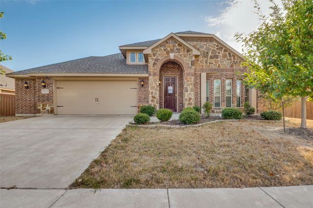 1914 Maplewood Drive, Glenn Heights, TX 75154